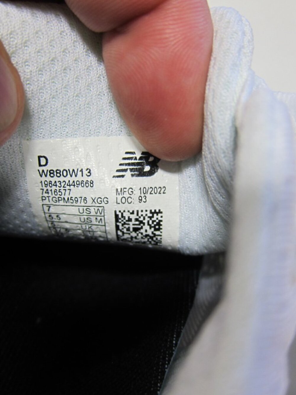 New Balance Fresh Foam X 880v13 Women's 7 Wide White/Grey Running Shoe's-NEW - Picture 8 of 12